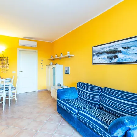 Apartment Il Borgo Vip D2 700 Mt From The - Happy